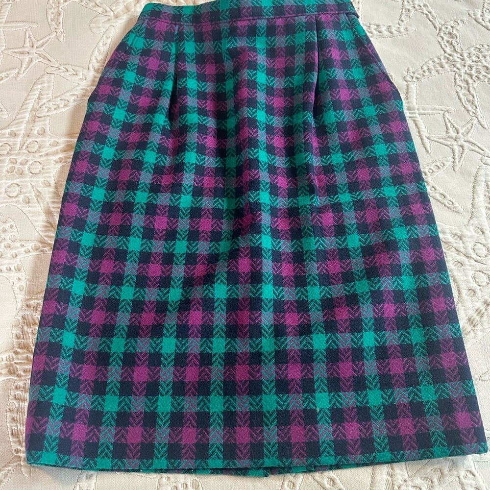 Vintage white label Pendleton Green and Purple Plaid Pencil Skirt